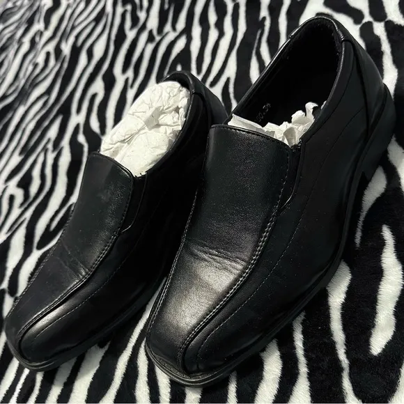 Angela Falconi Moda Italy Boys Black Leather Slip On Loafers Dres Shoes Size 6