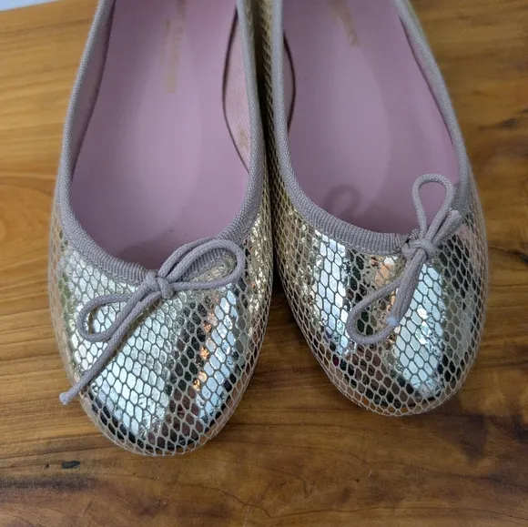 Ann Mashburn shoes gold flats snake print tie ballet Italy size 36