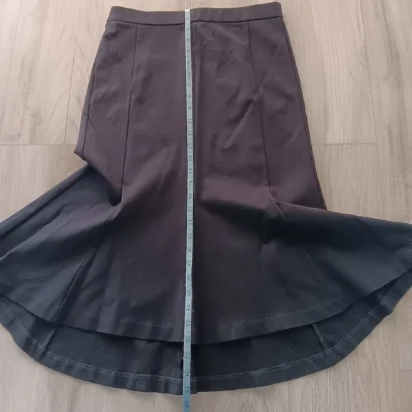 Ann Taylor Midi Skirt Box Pleated Fit &amp; Flare Cowgirl Panels Solid Black Size 6