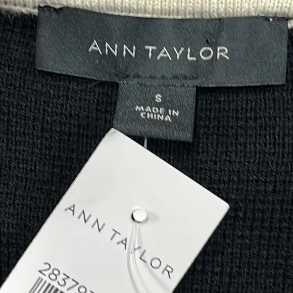 ANN TAYLOR NWT Career Black/Ivory Trim Long Line Button Front Wool Cardigan SZ S