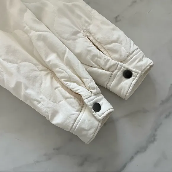 Anthro Bella Dahl  Two Pocket Cropped Quilted Jacket Cream Size XS Spring preppy