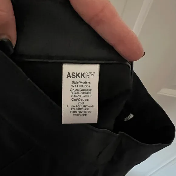 Anthropologie ASKK NY Faux Leather Pleated Black Shorts Size 25
