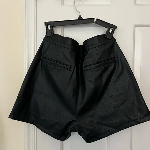 Anthropologie ASKK NY Faux Leather Pleated Black Shorts Size 25