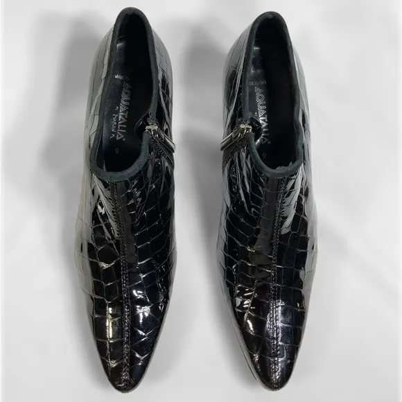 Aquatalia Patent Leather Crocodile Embossed Ankle Bootie Size 9 Fits 8