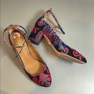 AQUAZZURA BROCADE EMBROIDERED ANKLE STRAP HEEL 38