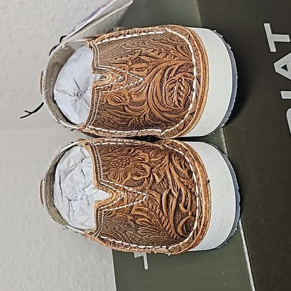 Ariat Women's Cruiser