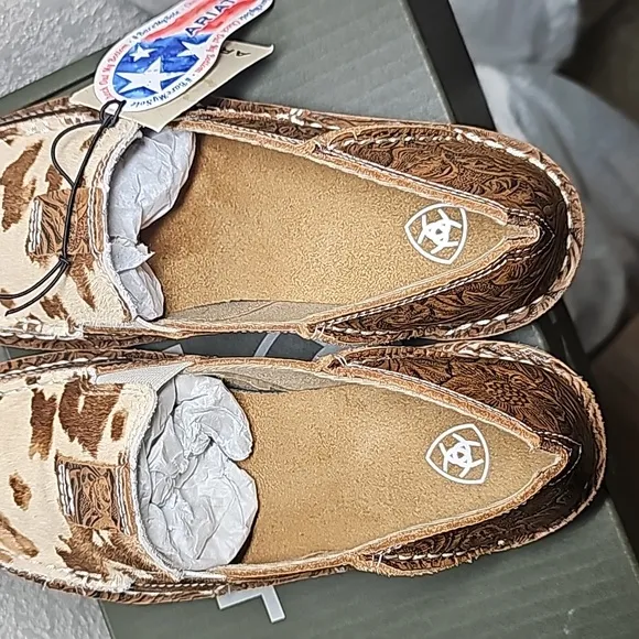 Ariat Women's Cruiser