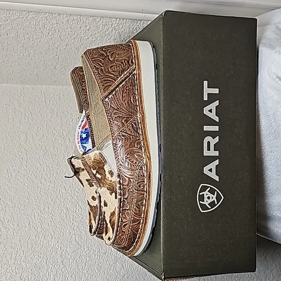 Ariat Women's Cruiser