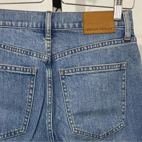 Aritzia Denim Forum Twiggy Flare Leg Jeans High Rise Distressed 70s Festival