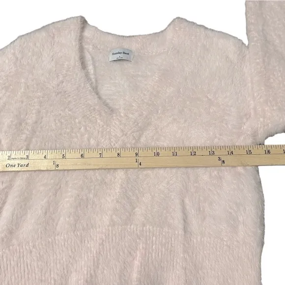 ARITZIA Sunday Best Sunday BestKitten V-Neck Sweater