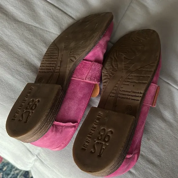 🩷🩷🩷AS 98 Pink Suede Loafers 41 Or 11 Shoes Flats