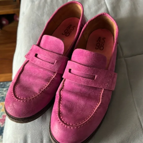 🩷🩷🩷AS 98 Pink Suede Loafers 41 Or 11 Shoes Flats