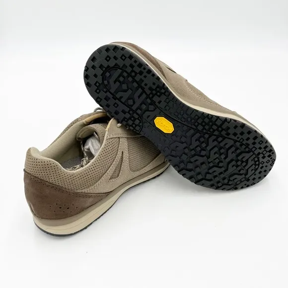Asolo Tan Beige Tennis Shoes Sneakers NWOT Size 7.5