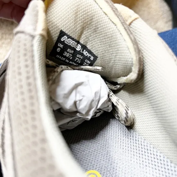 Asolo Tan Beige Tennis Shoes Sneakers NWOT Size 7.5