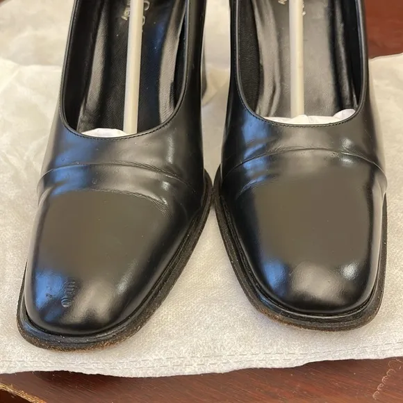 Authentic Gucci Black Leather Heels Square-Toe Medium Heel 3.5” EUC size 7.5B