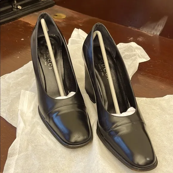 Authentic Gucci Black Leather Heels Square-Toe Medium Heel 3.5” EUC size 7.5B
