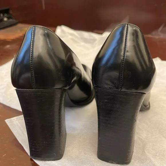 Authentic Gucci Black Leather Heels Square-Toe Medium Heel 3.5” EUC size 7.5B