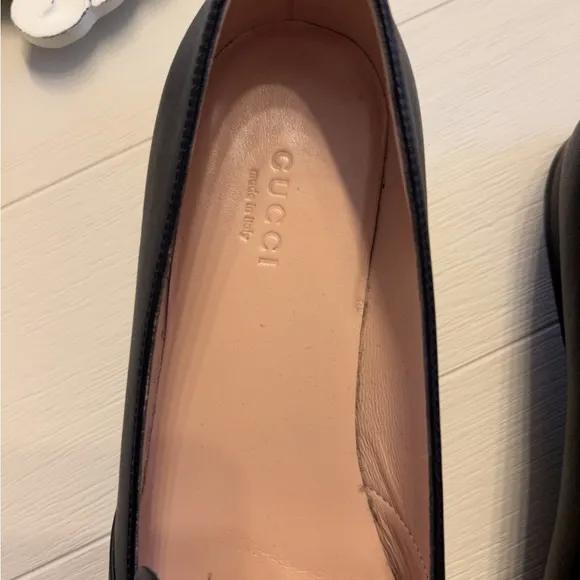 Authentic Gucci Black Leather Loafers