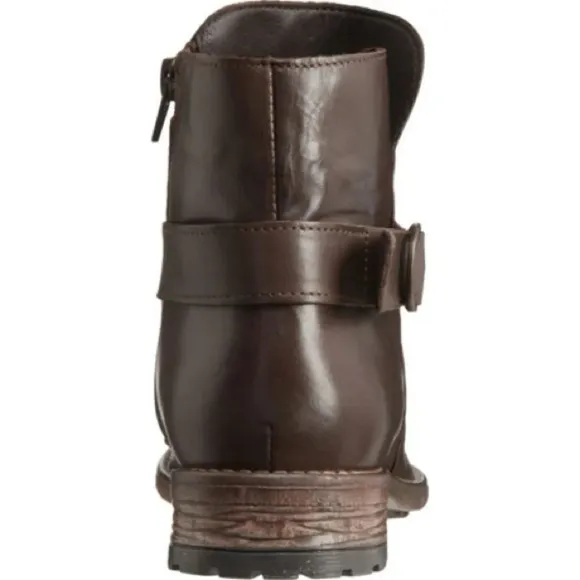 Avellini Portugal Ruched Boots - Leather Sz 38 /8 lugged heel side buckle comfy