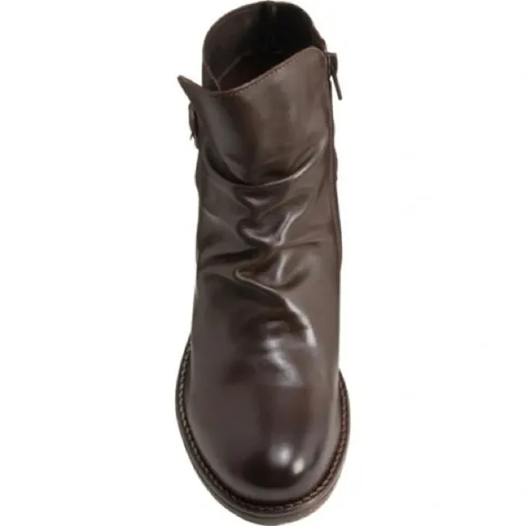 Avellini Portugal Ruched Boots - Leather Sz 38 /8 lugged heel side buckle comfy