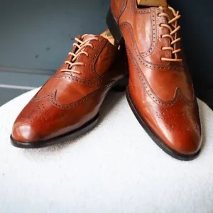 Bally 10-M Brown Wingtip Oxford Dress Shoes
