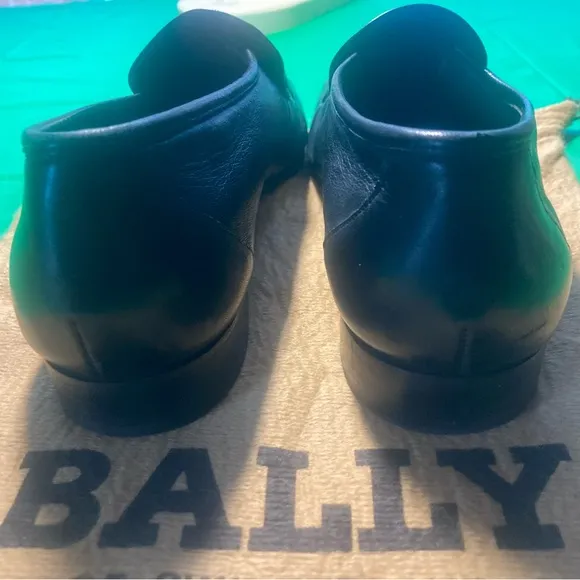 Bally man dress shoes 8.5