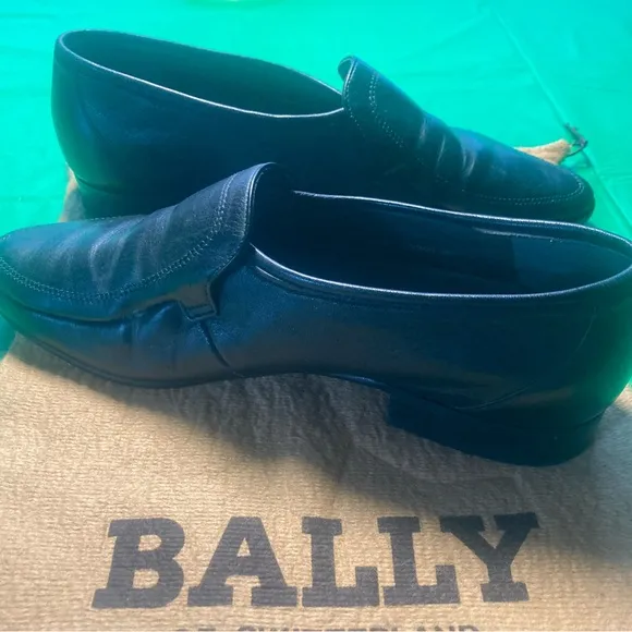 Bally man dress shoes 8.5