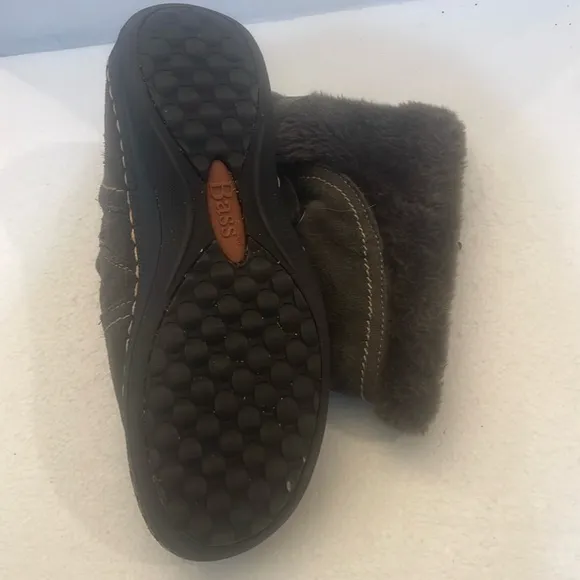 Bass Denver winter boots fur side zipper gray women’s size 8