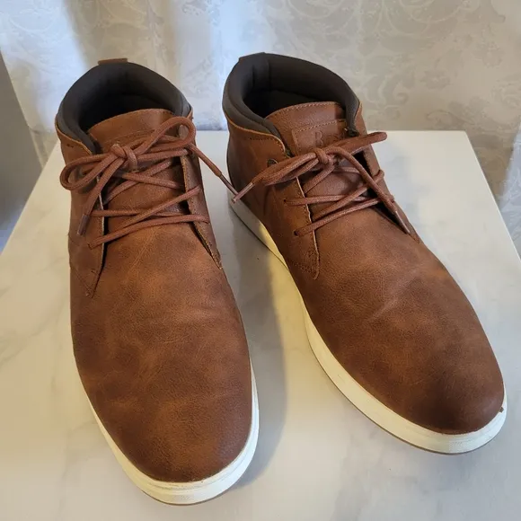 BASS Men's Leather Chukka Boots, Sneakers, Size 13, Brown Outerwear, Casual
