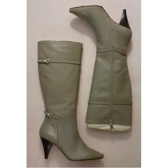 BCBGMAXAZARIA Khaki Beige Leather Boots Size 7.5 $434
