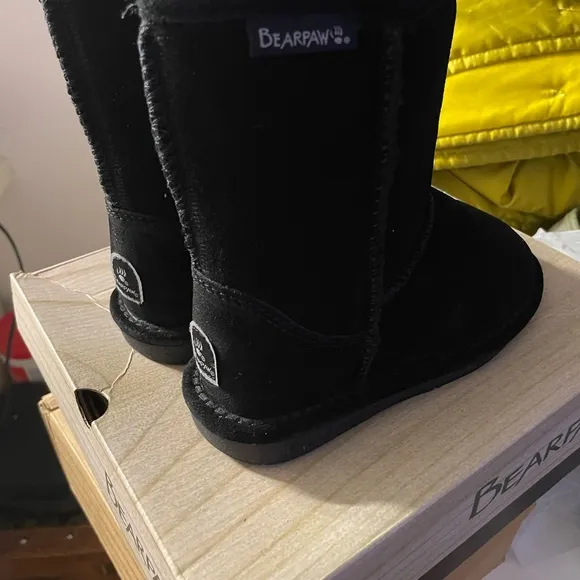 Bearpaw Girl winter boots