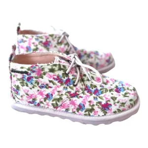 BEARPAW Women's Skye Pink Flower  Size 8 Women's Chukka Bootie