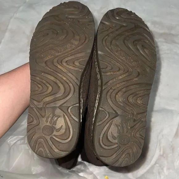 Bearpaw winter boots brown 9