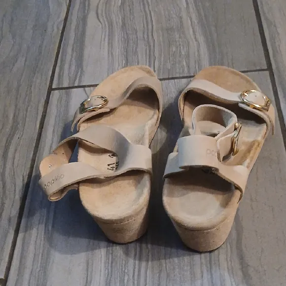 Beige Sandals with Gold Buckles