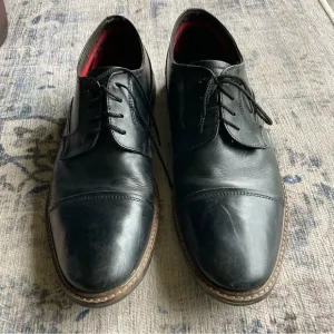 Ben Sherman Men’s Luke Oxford shoes black leather size 12.  Good used condition!