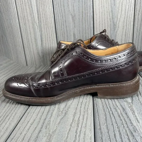 Berwick 1707 Goodyear Welted Men Size 9 Brown Leather Wingtip Dress Shoes