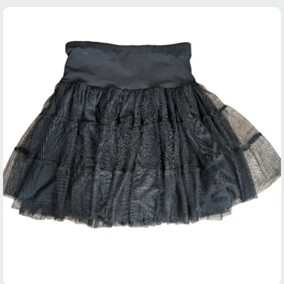 Betsey Johnson Black Tulle Tutu Skirt Size M Pull-On Layered Mini Spider Web