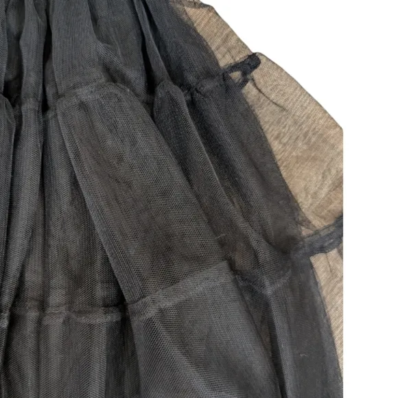 Betsey Johnson Black Tulle Tutu Skirt Size M Pull-On Layered Mini Spider Web