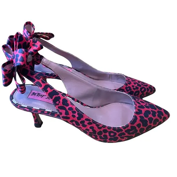 Betsey Johnson Red and Black Leopard Print Sling Backs Size 5.5