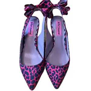 Betsey Johnson Red and Black Leopard Print Sling Backs Size 5.5
