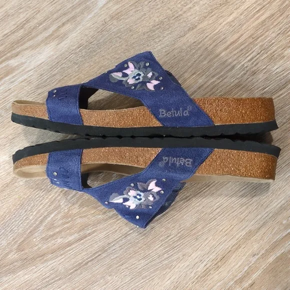 Betula By Birkenstock Blue Floral Embroidered Women's Sandals size