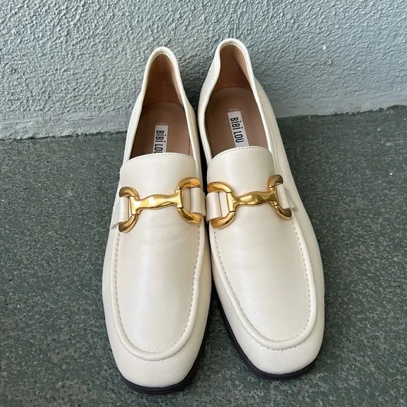 Bibi Lou Ivory Loafers Like New Horse Bit Preppy Spring Size 42