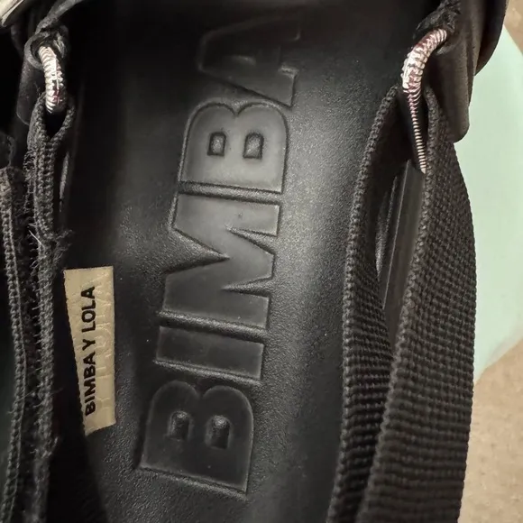 BIMBA Y LOLA Women’s Black Leather Platform Sandals-Size 40 or US 9 1/2