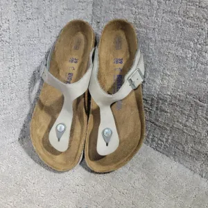 Birkenstock Gizeh Unisex Size EU 39 US L8 M6 Dove Gray Leather Thong Sandals