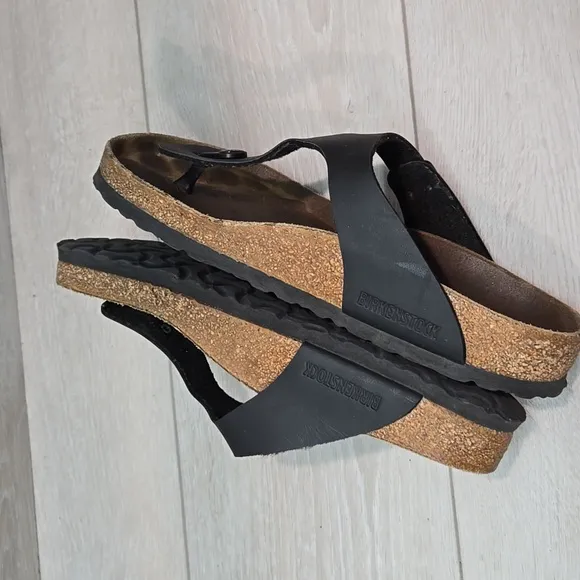 Birkenstock Women Gizeh Thong Black Leather Sandals Shoes Sz 38/7 Regular