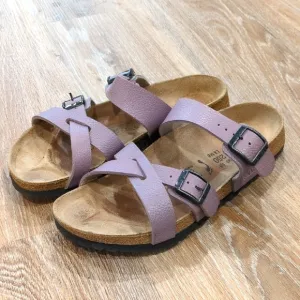 Birki's Women's Lavender 💜Sandals size 39   (250  L8 M6)  💜 SUPER CUTE!!!!!!💜