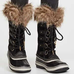 Black furry SOREL winter boots