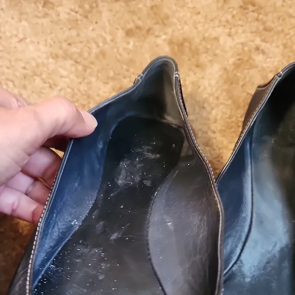 Black Leather Ballet Flats