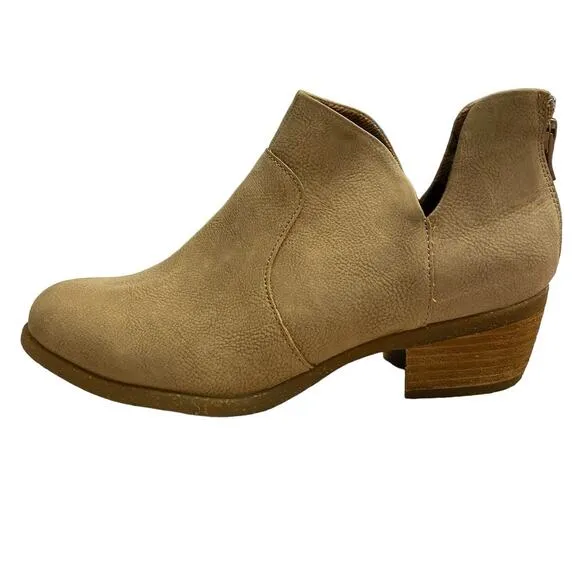 B.O.C. Lucy Ankle Boots Booties Cut-Out Faux Leather Block Heel Natural Size 8
