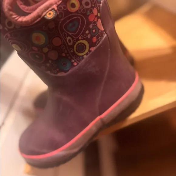 Bogs winter boots toddler size 13